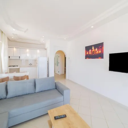 Spacious Flat With Amazing Sea & Nature View And Balcony Near Popular Attractions In Alanya, Antalya *