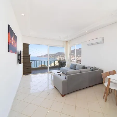 Spacious Flat With Amazing Sea & Nature View And Balcony Near Popular Attractions In Alanya, Antalya