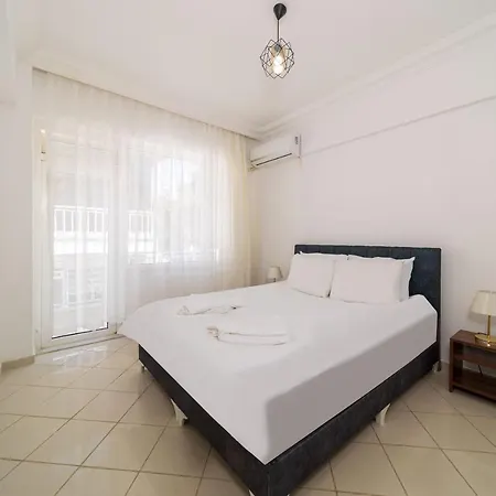 Spacious Flat With Amazing Sea & Nature View And Balcony Near Popular Attractions In Alanya, Antalya * Αλάνια
