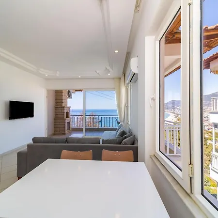 Spacious Flat With Amazing Sea & Nature View And Balcony Near Popular Attractions In Alanya, Antalya * Αλάνια