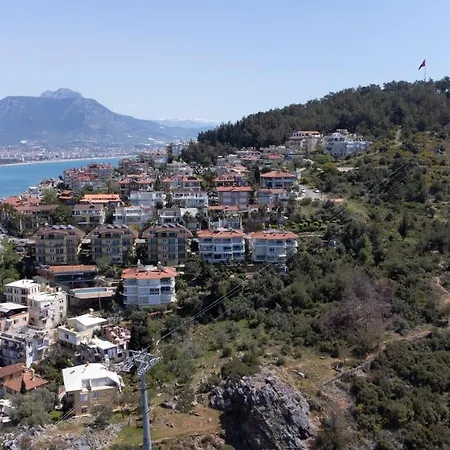 Spacious Flat With Amazing Sea & Nature View And Balcony Near Popular Attractions In Alanya, Antalya Lejlighed